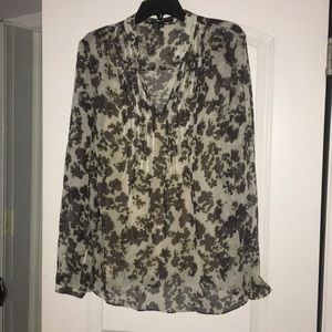 Two piece blouse. Beige camisole underneath